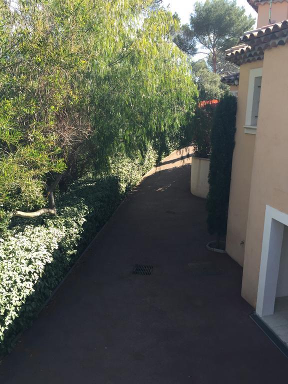 Belle Villa Dans Clos Prive - Saint Raphael Boulouris 외부 사진