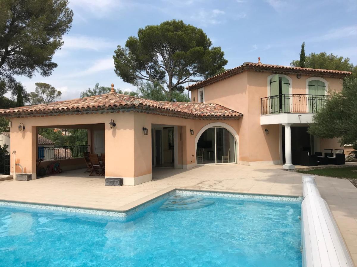 Belle Villa Dans Clos Prive - Saint Raphael Boulouris 외부 사진